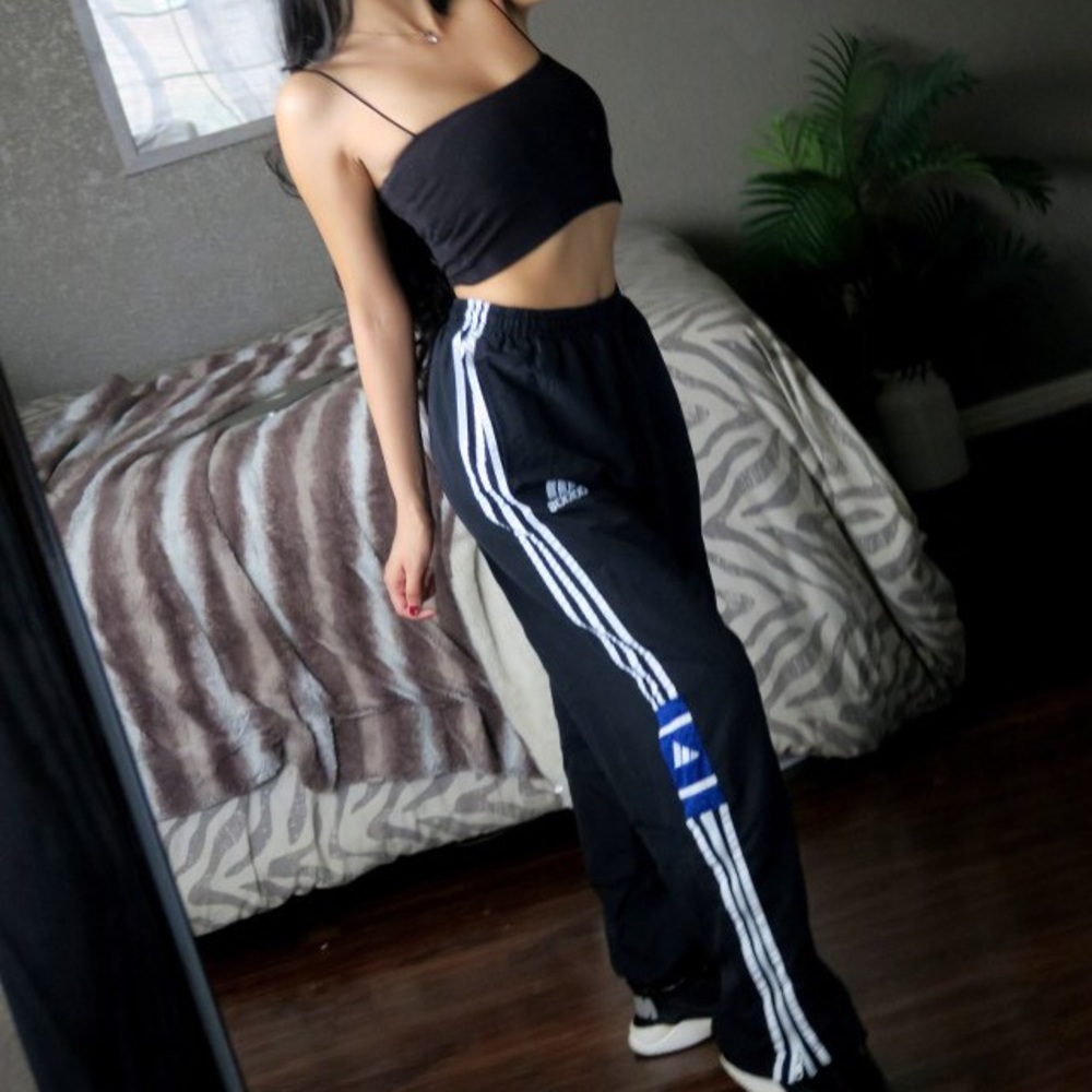 Adidas Black striped sweats sweatpants joggers